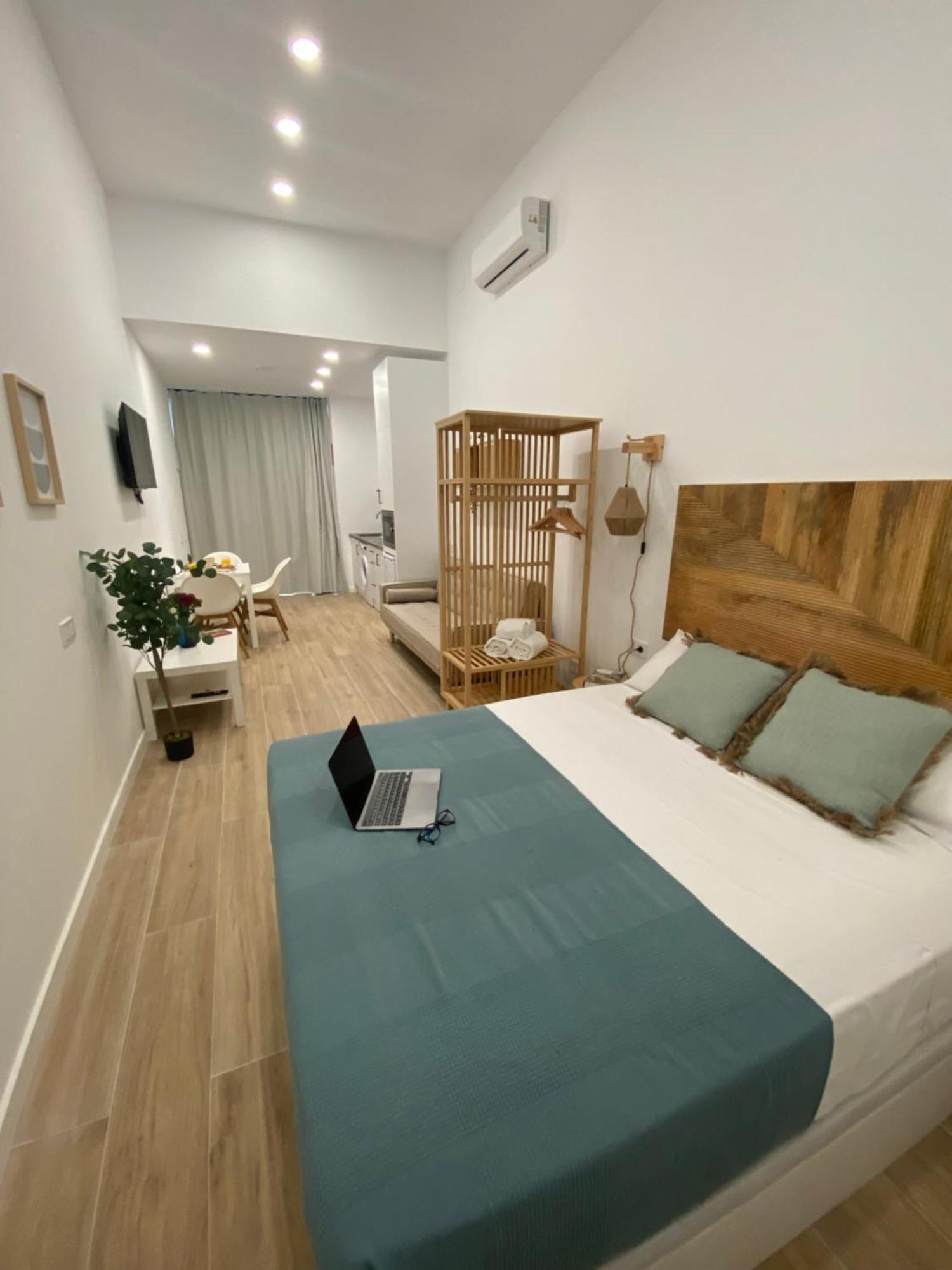 Travel Habitat Cabanyal Lofts Apartment บาเลนเซีย ภายนอก รูปภาพ